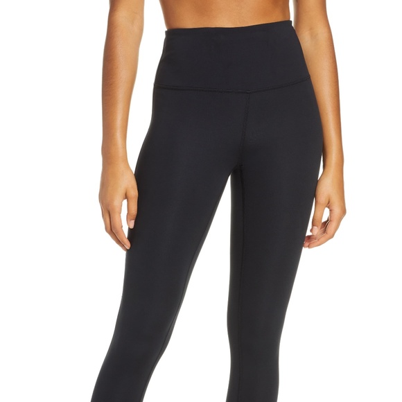 Zella Studio Lite Crop Leggings Black Size Medium - Picture 1 of 5
